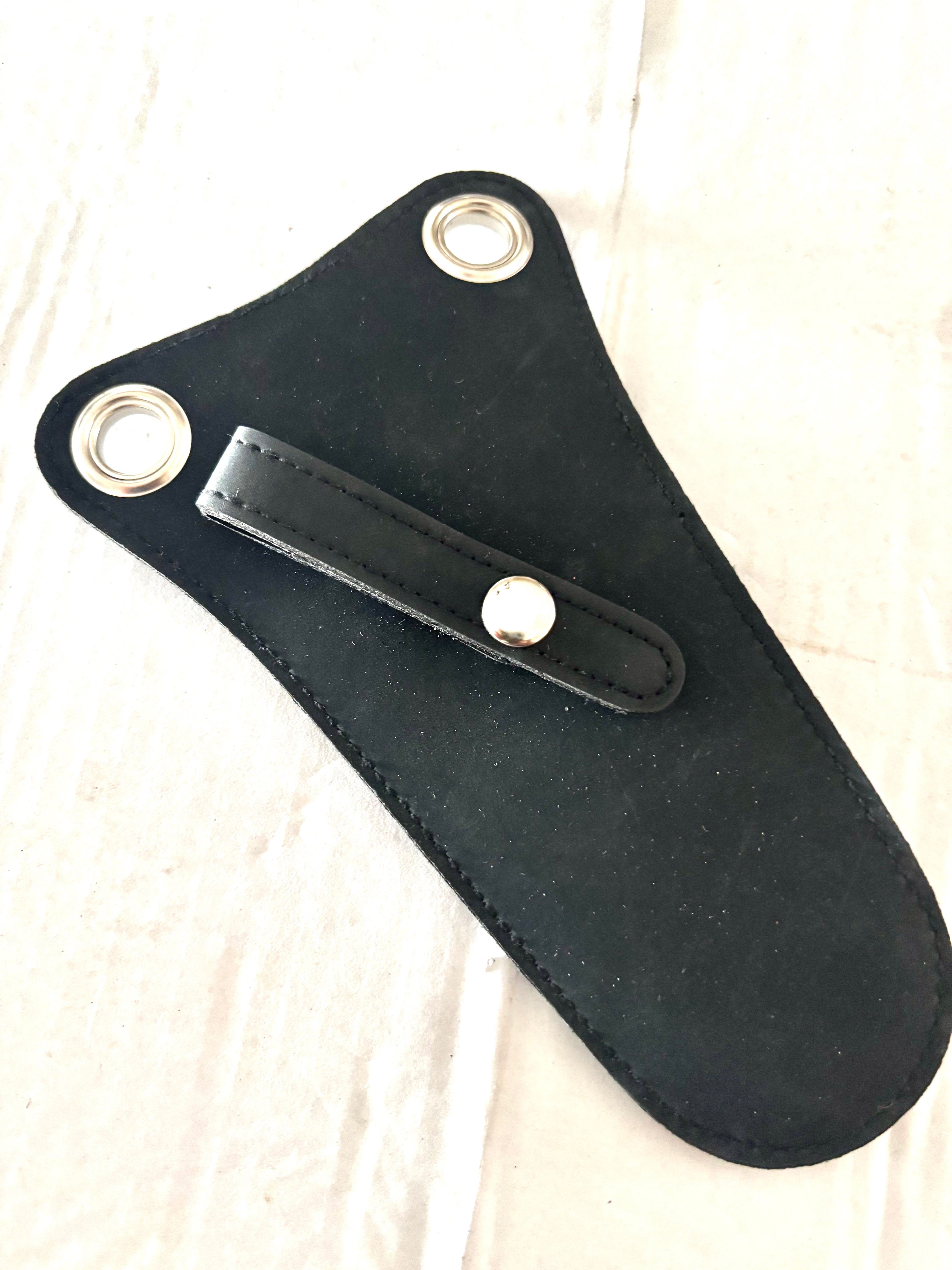 Scissors Holder, Tunnel Loop Connection, Medium