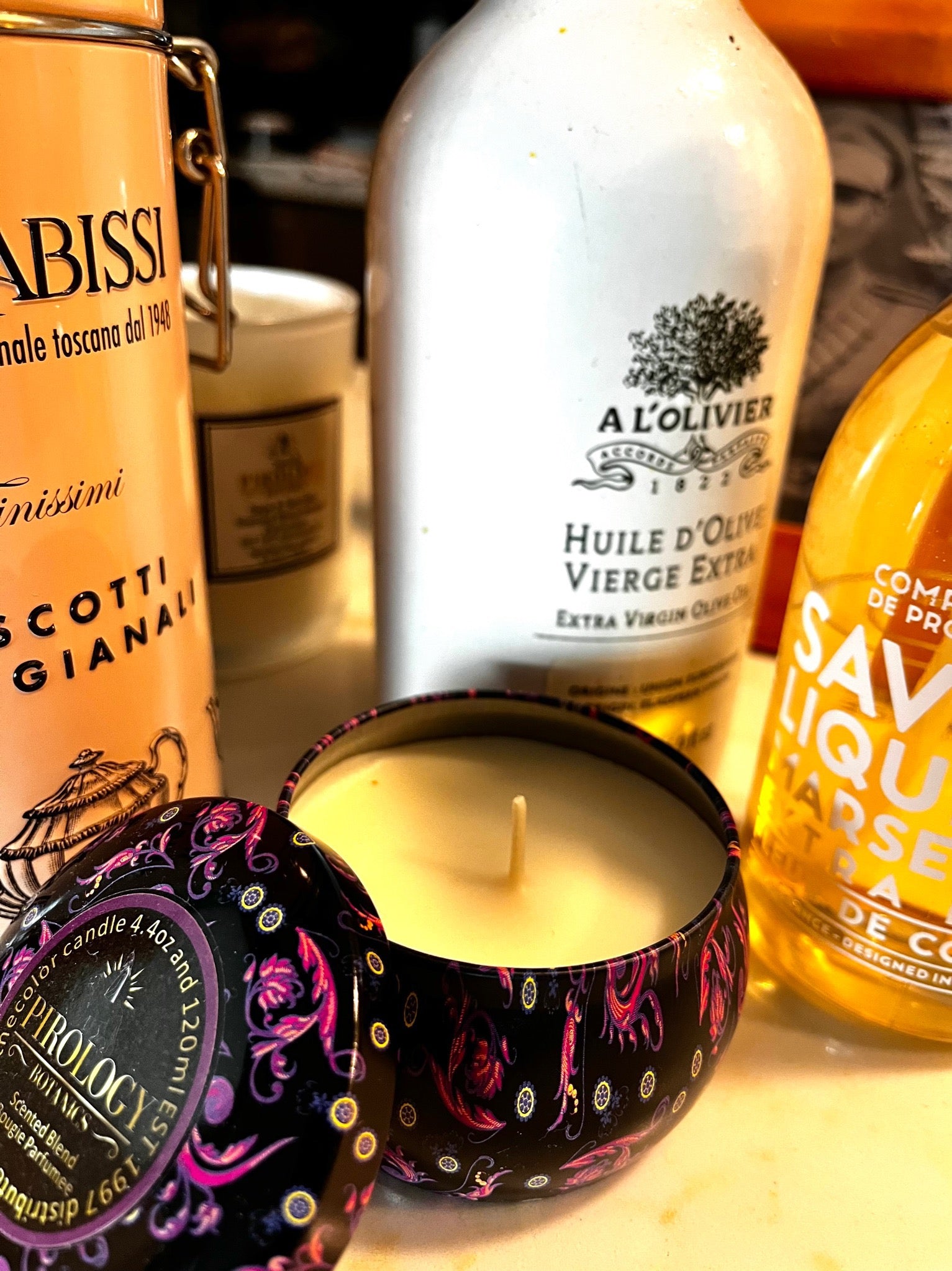 Candle Kit  Gift Bag  2 4.4 Oz Candle