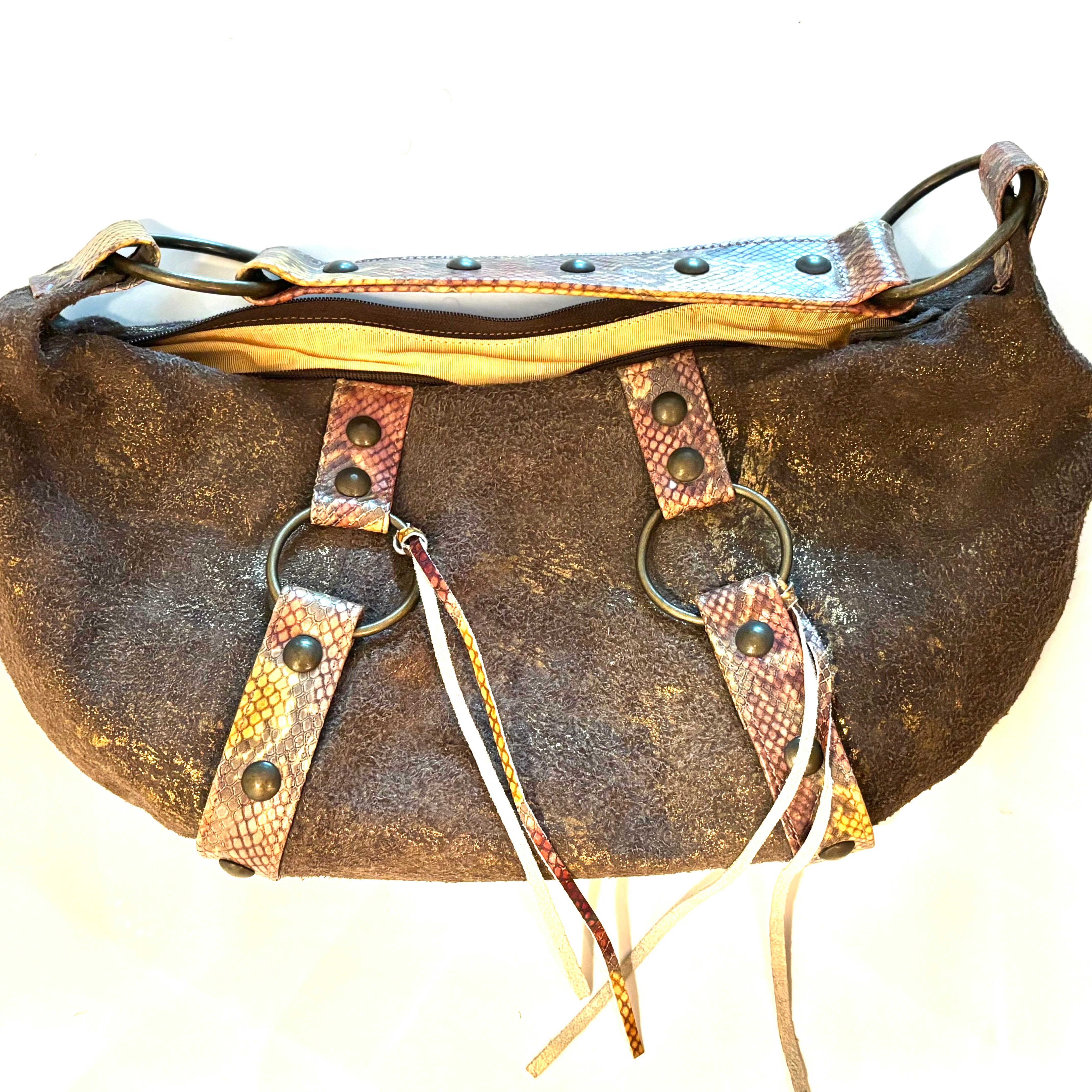 Distress Vintage Leather Oval Bag