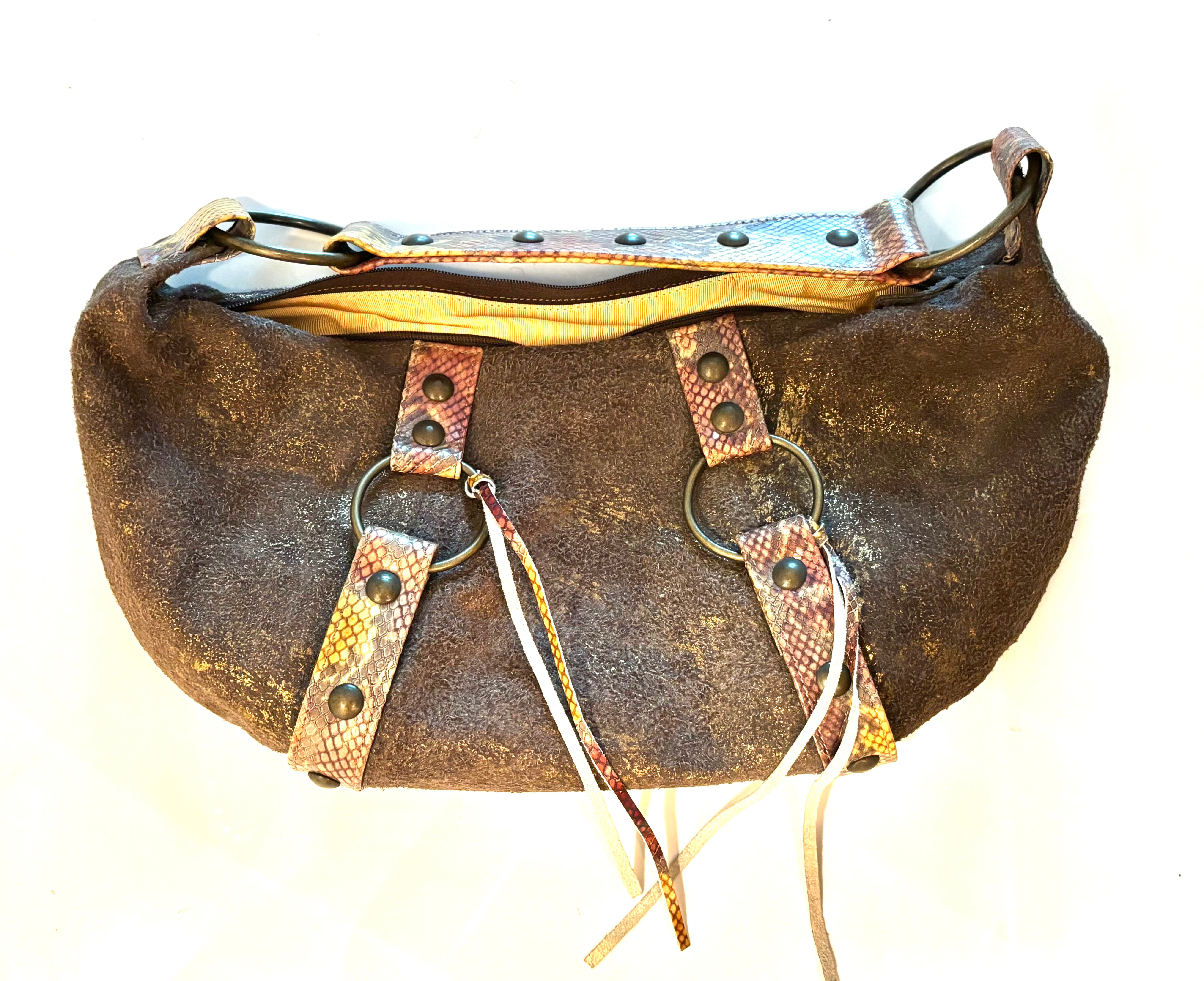 Distress Vintage Leather Oval Bag