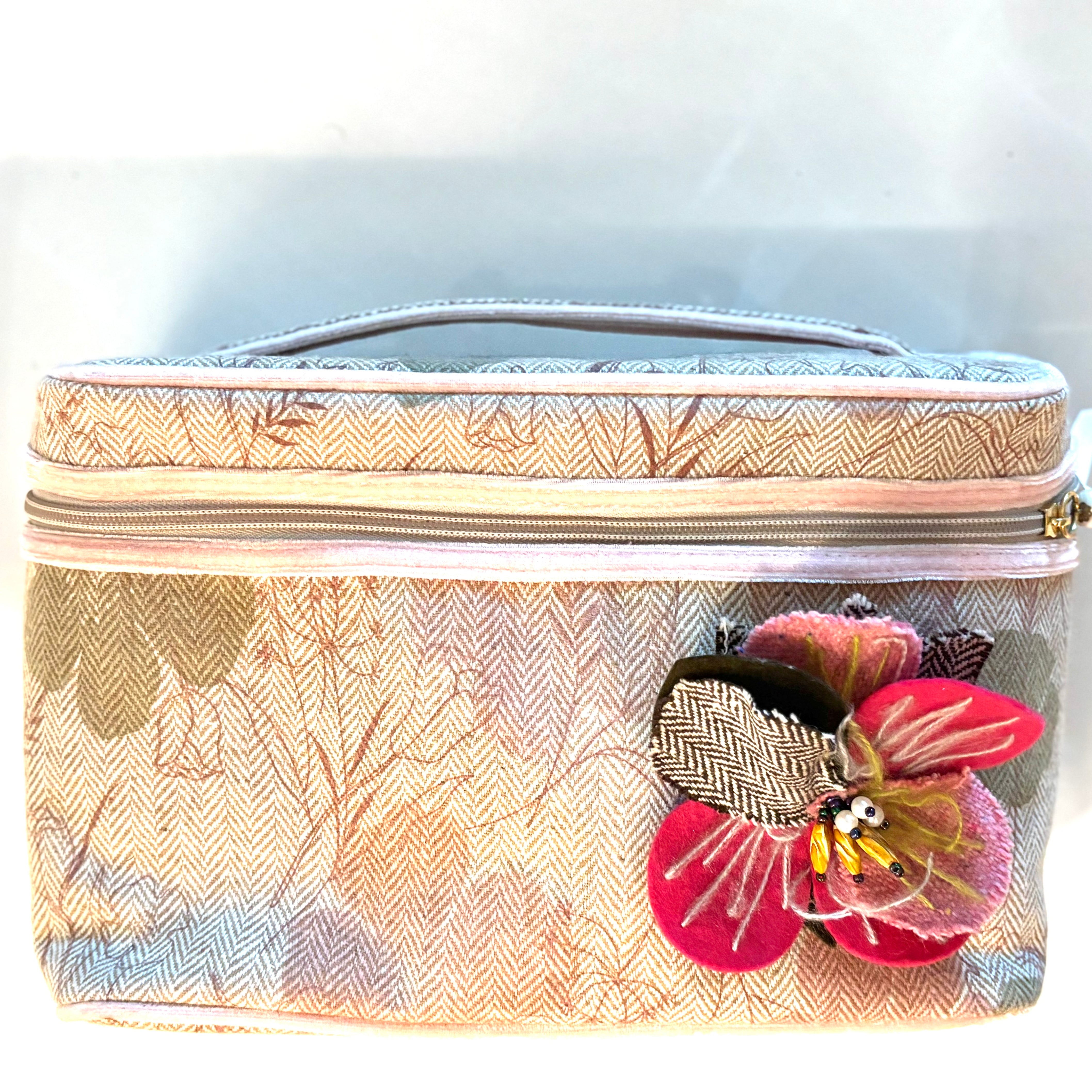Celebrity Weekender Trunk Organizer