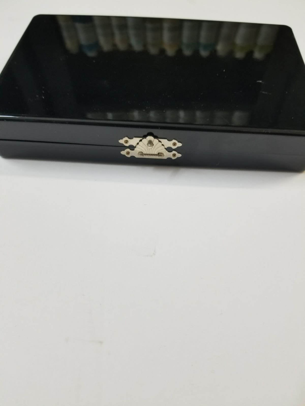 Makeup Eyeshadow hole empty Case Palette portable