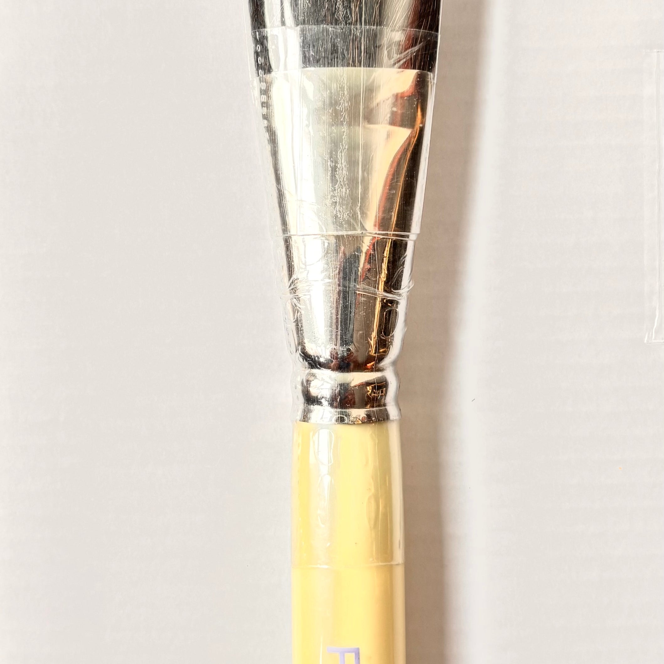 POWDER BRUSH LONG HAIR