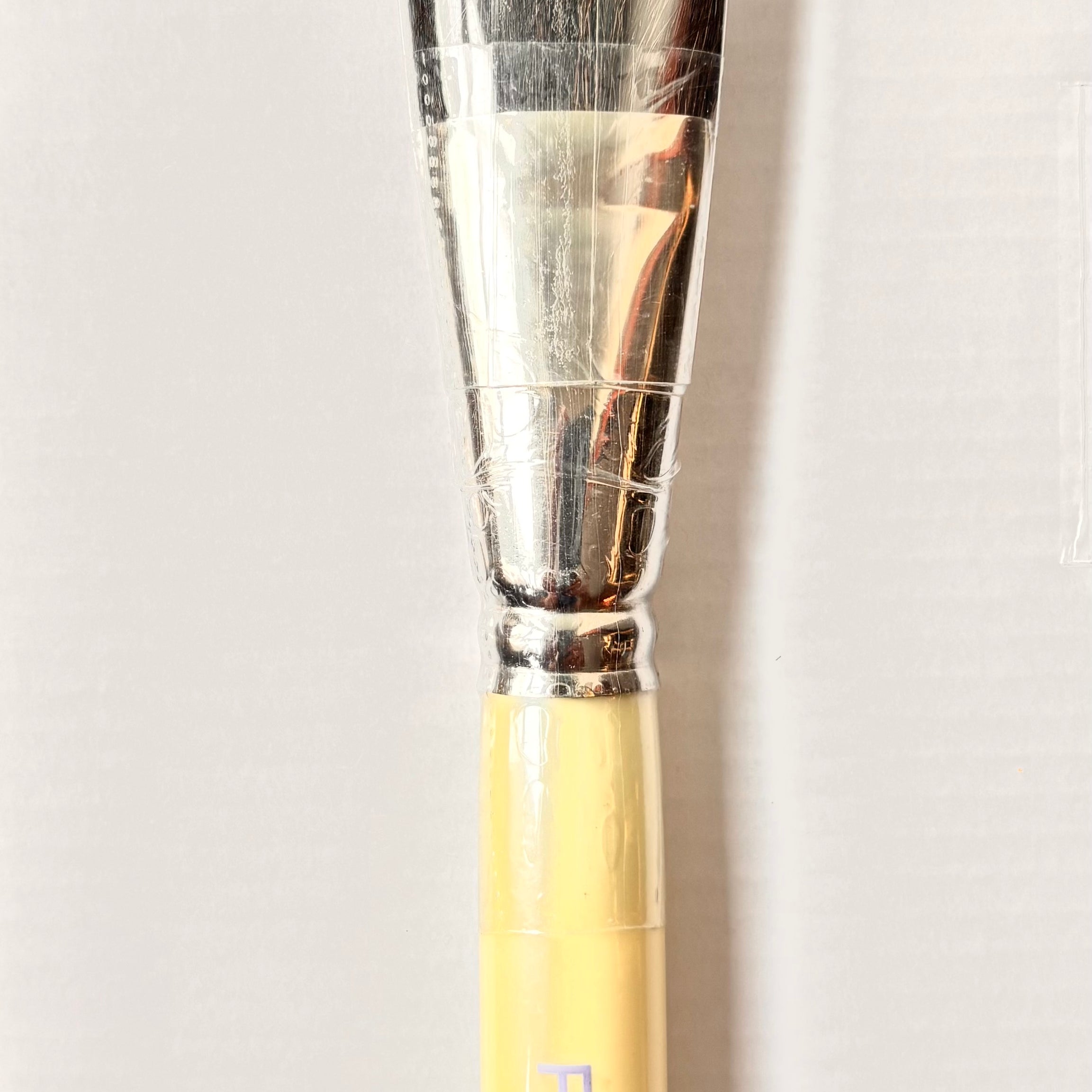 POWDER BRUSH LONG HAIR
