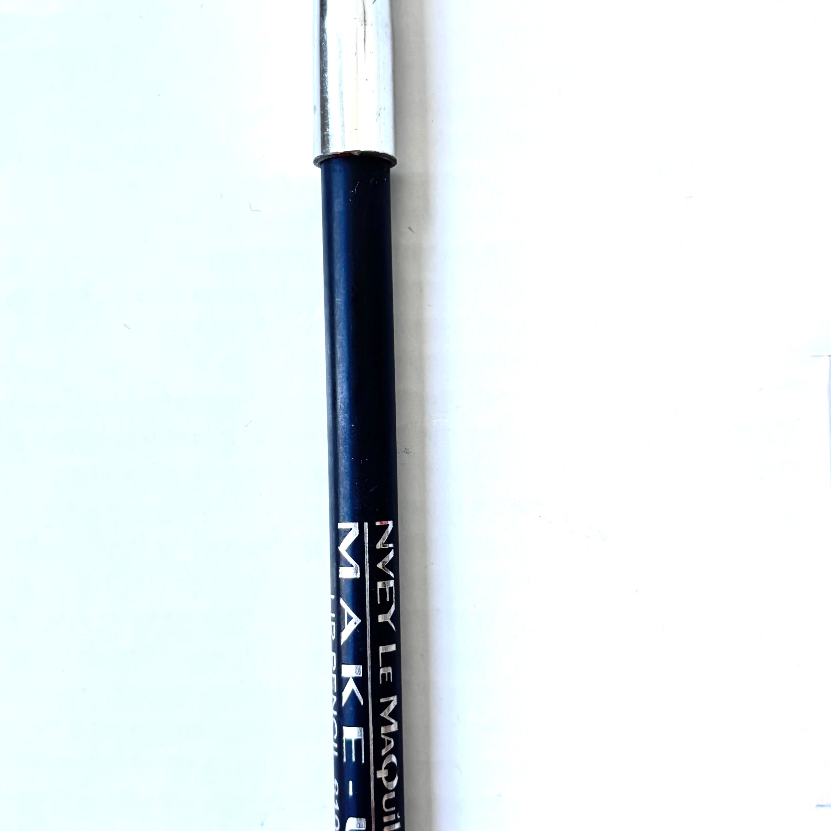 Nvey Lip Liner 610