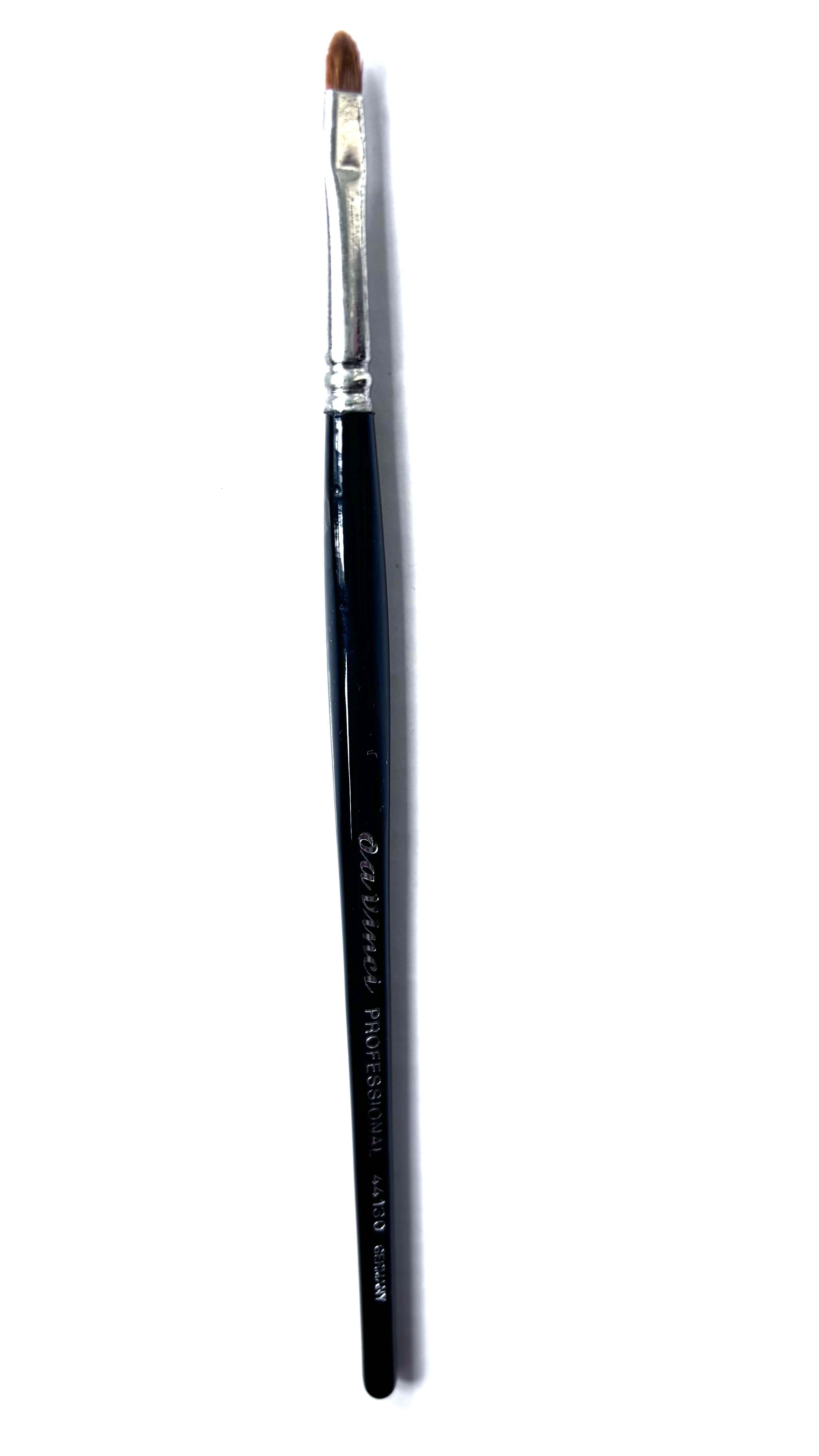 Black Handle Eye Shader Brush Sabdle