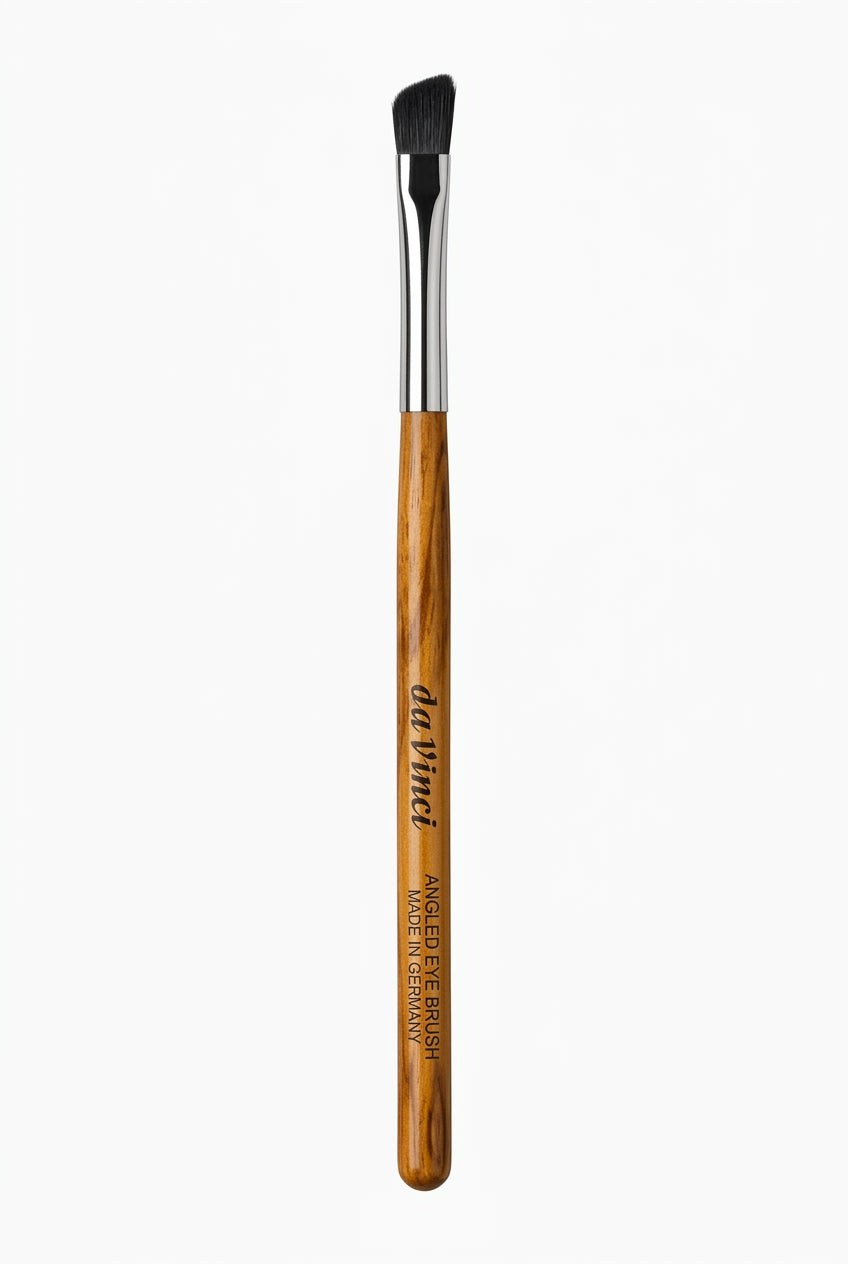 Angle Eye Brush at Pircosmetics
