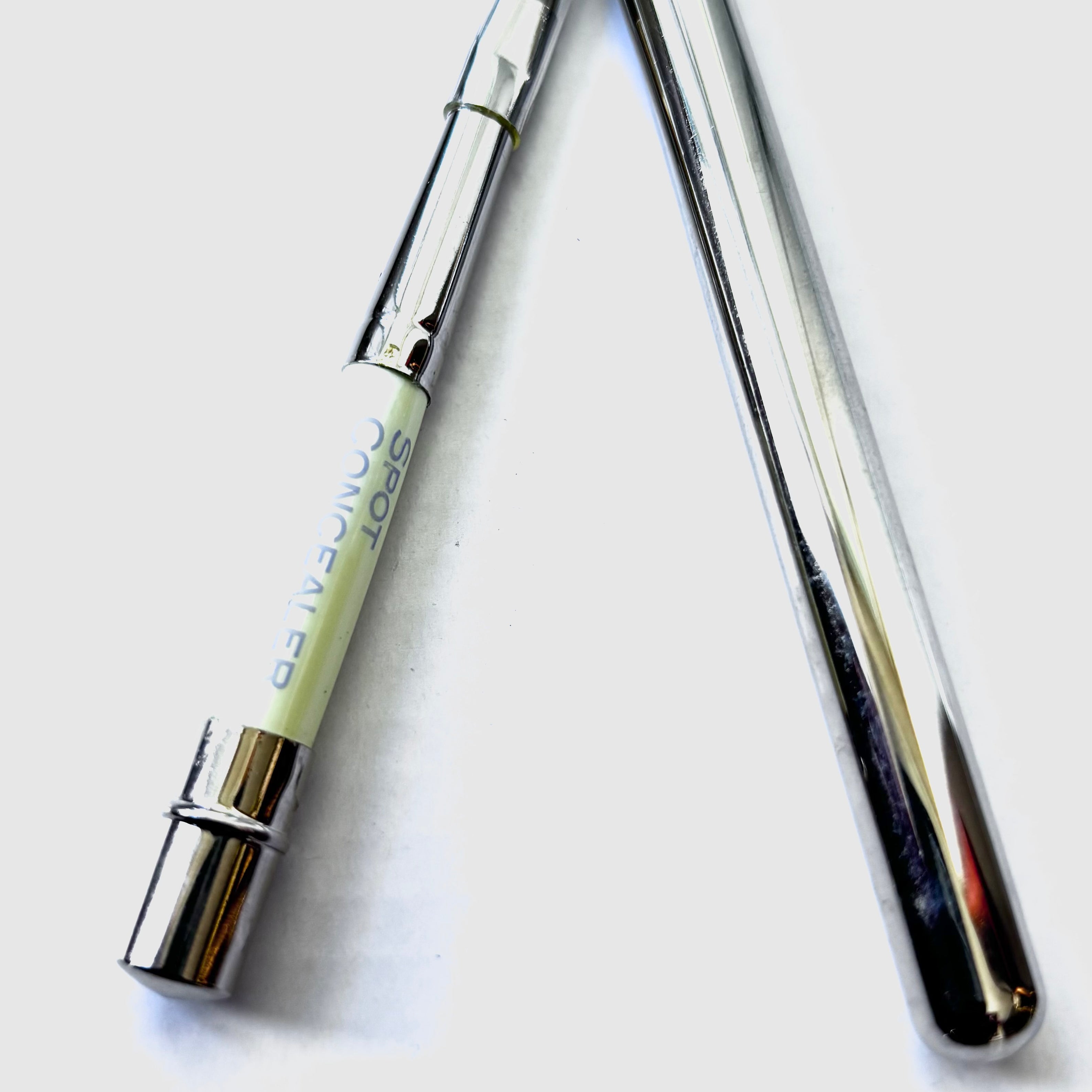 Retractable Conceal &Lip Brush