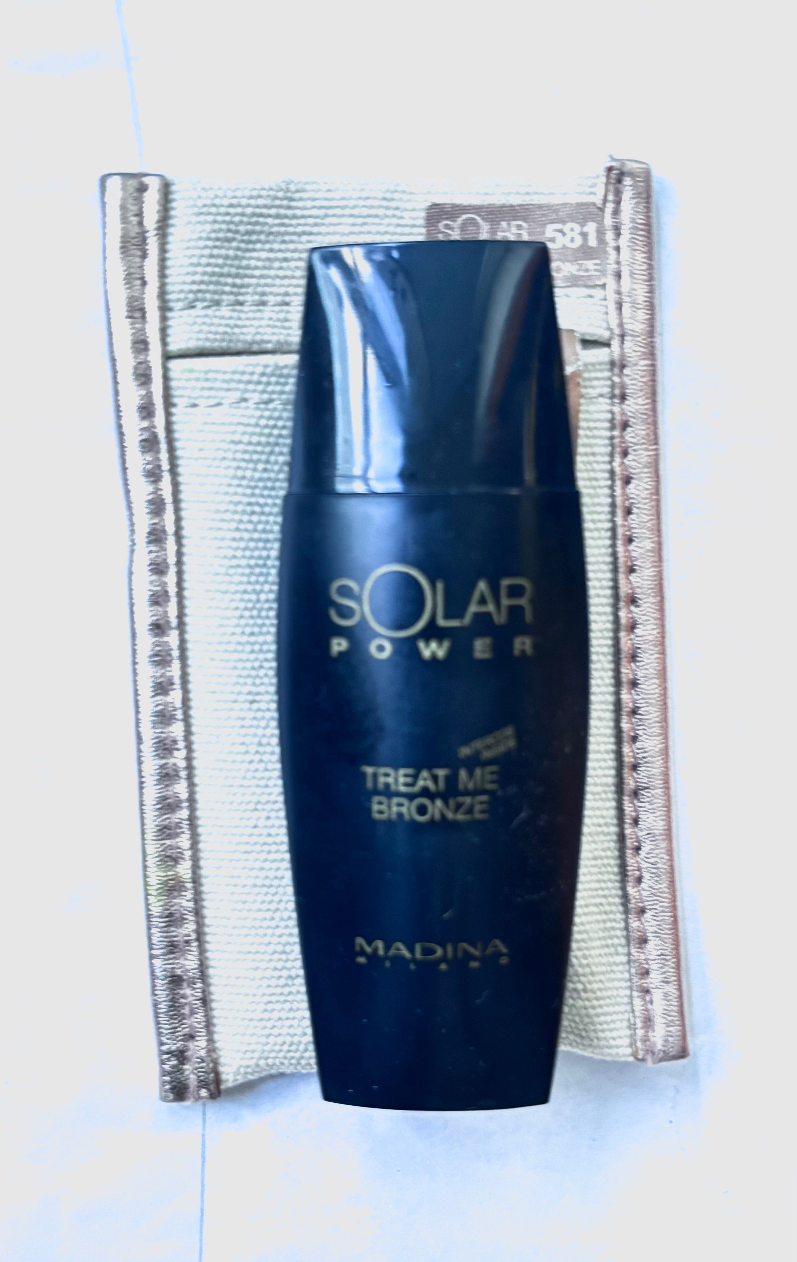 Treat Me Bronze Natural Fluid Spf 20  582