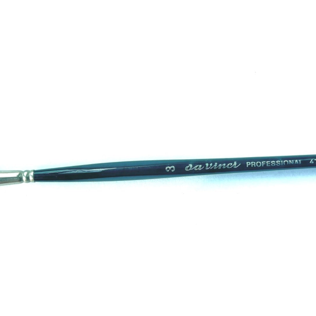 FAN BRUSH SMALL WHITE HAIR