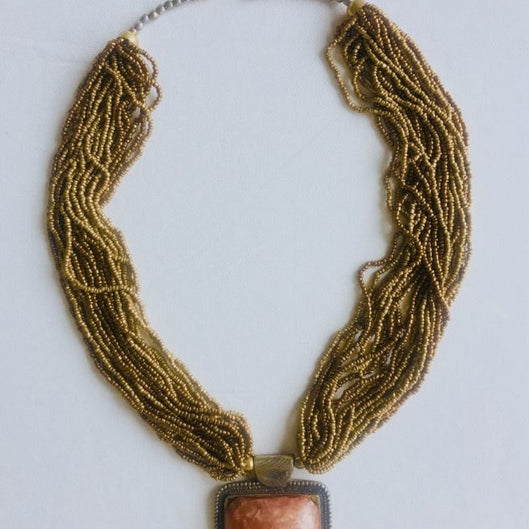 BEADS CHAIN NECKLACE WITH PRECIOUS STONE