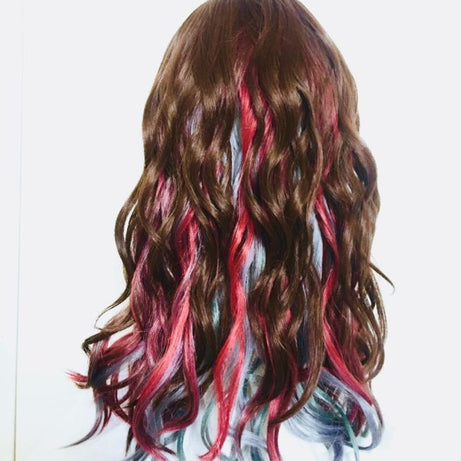 HIGHLITED WAVE CAPLESS WIG WITH FULL BANGS 22''